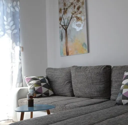 아파트 Bozac 로비니