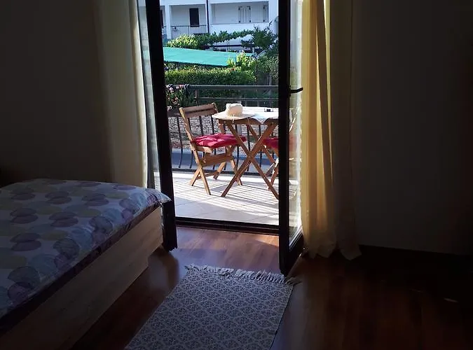 Bozac Διαμέρισμα Ρόβινι